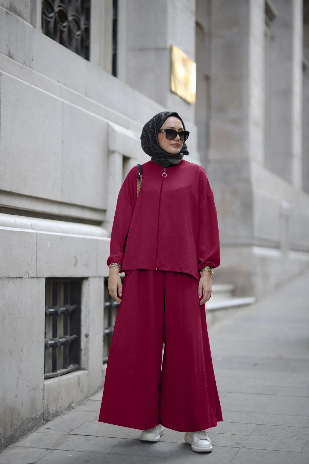 Ensemble OVR style robe by Diva