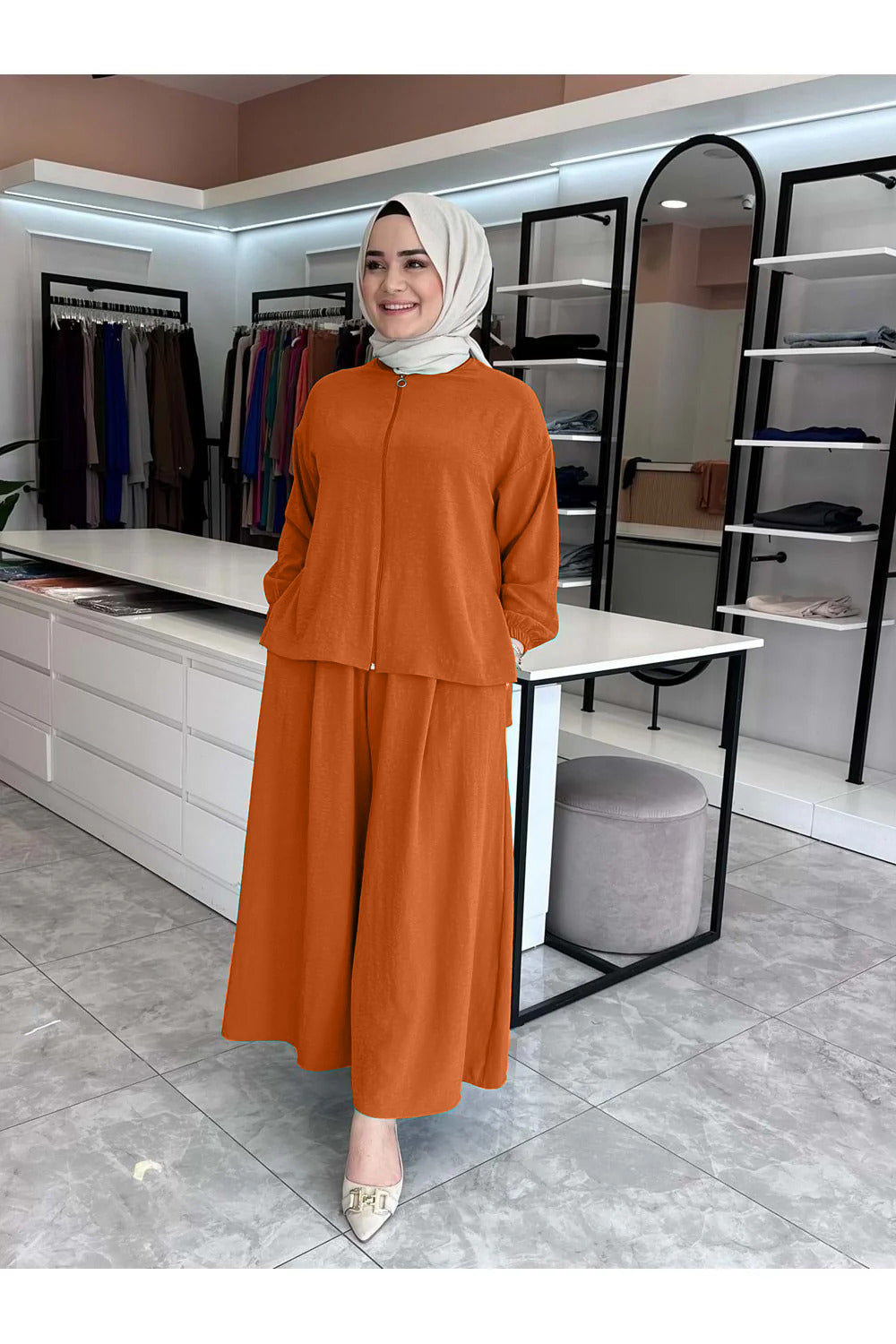 Ensemble OVR style robe by Diva